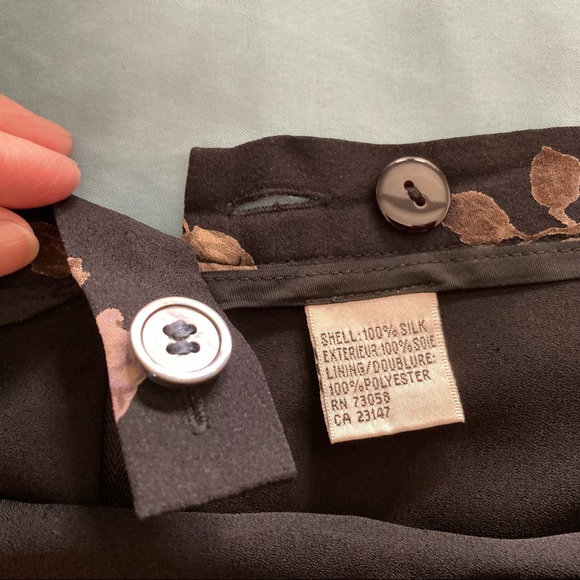 100% SILK SKIRT, GORGEOUS FLORAL PATTERN - Picture 6 of 11